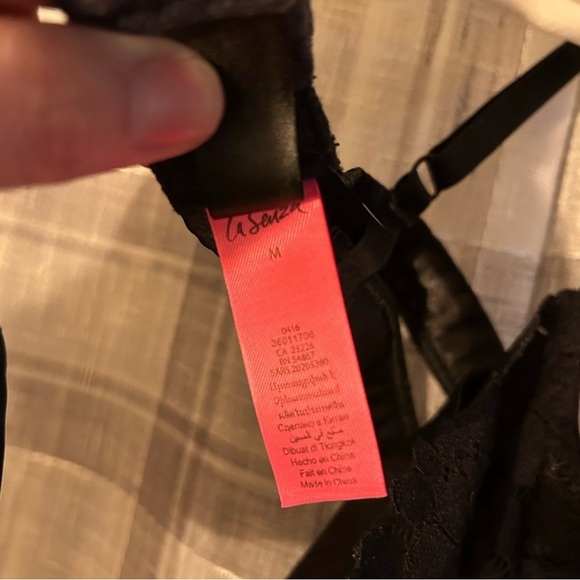La SENZA Black Lace Underwire Bra - Picture 4 of 5